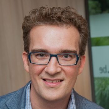 qodef-team-image